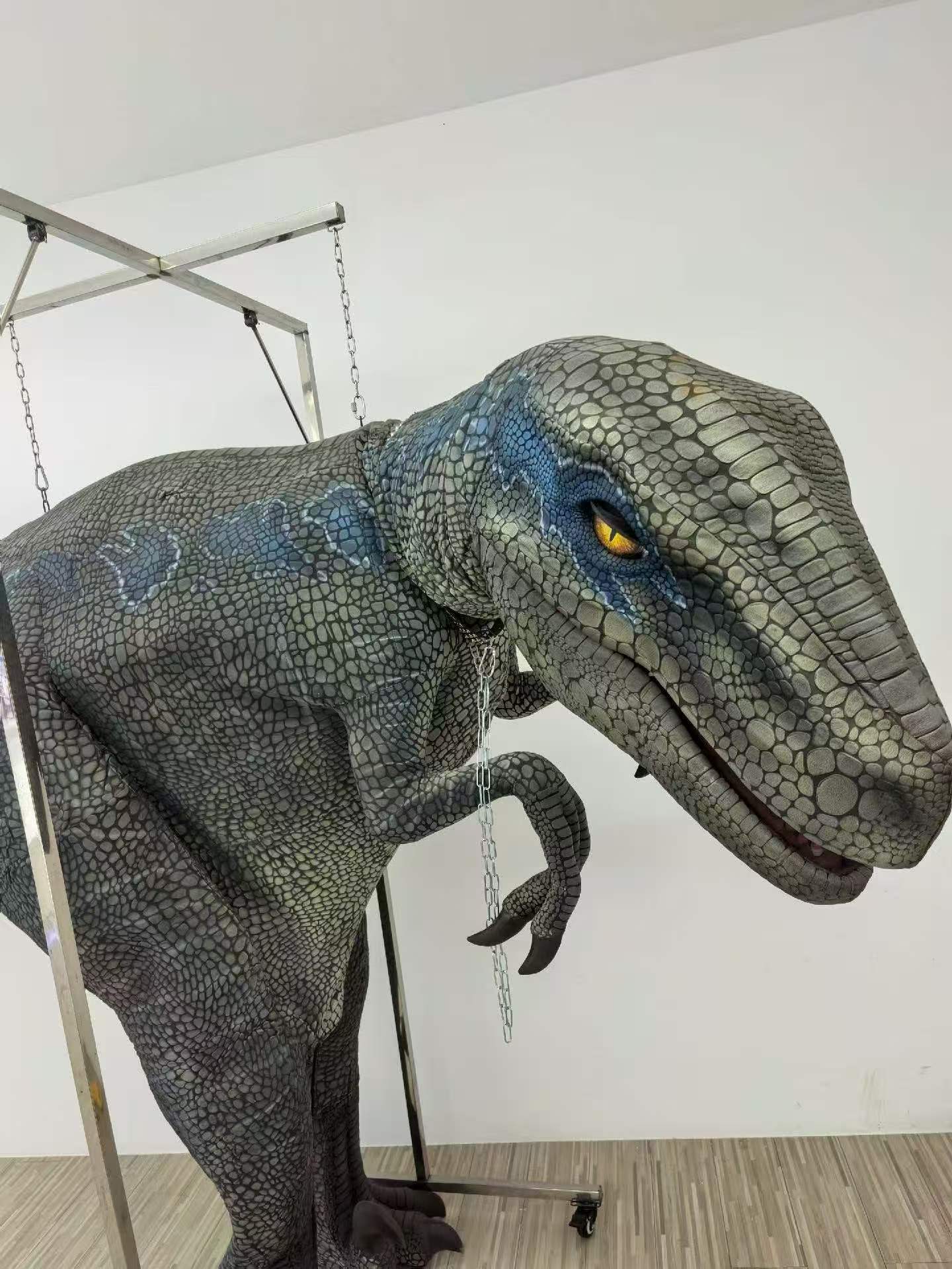 Haopin Toys facility — life-size dinosaur model